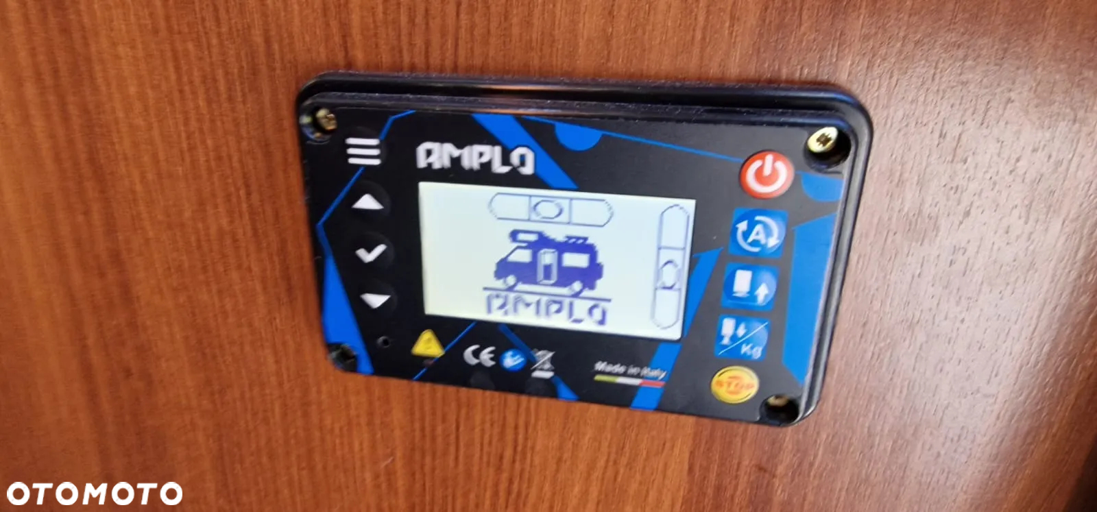 Carthago E-line I51QB-S - 32