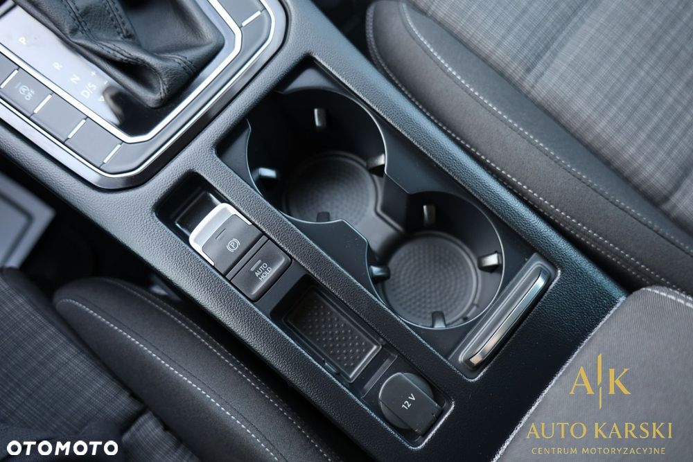 Volkswagen Passat Variant - 23