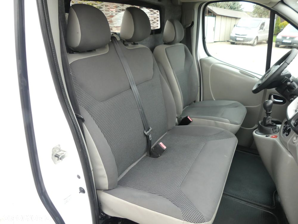 Opel VIVARO - 15