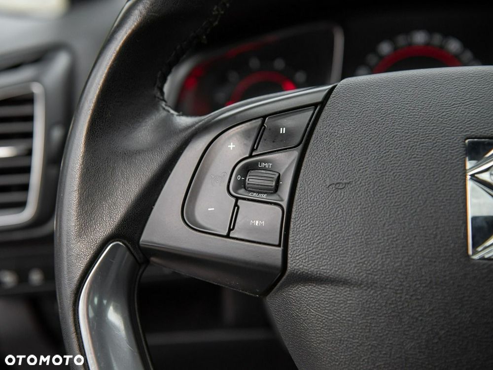 Citroën DS5 2.0 HDi SoChic - 27