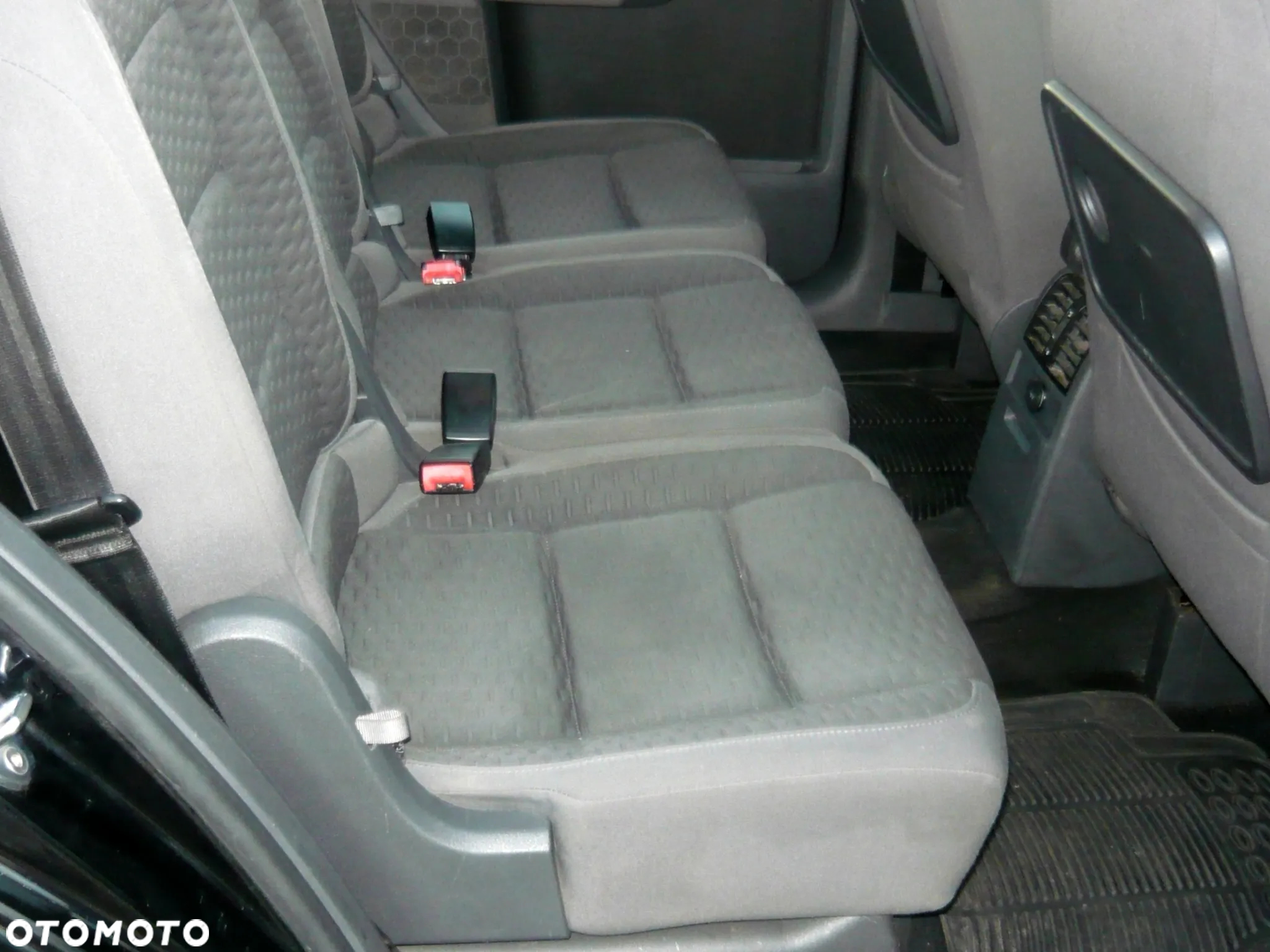 Volkswagen Touran 1.9 TDI - 9