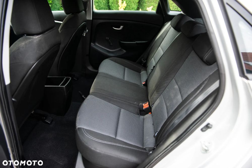 Hyundai i30 1.4 Advantage - 28
