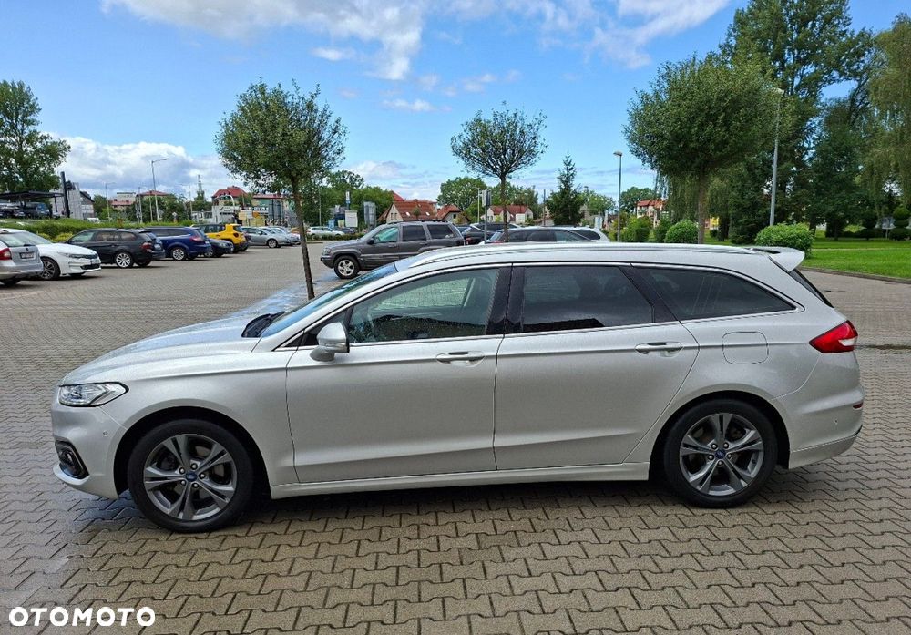 Ford Mondeo - 11