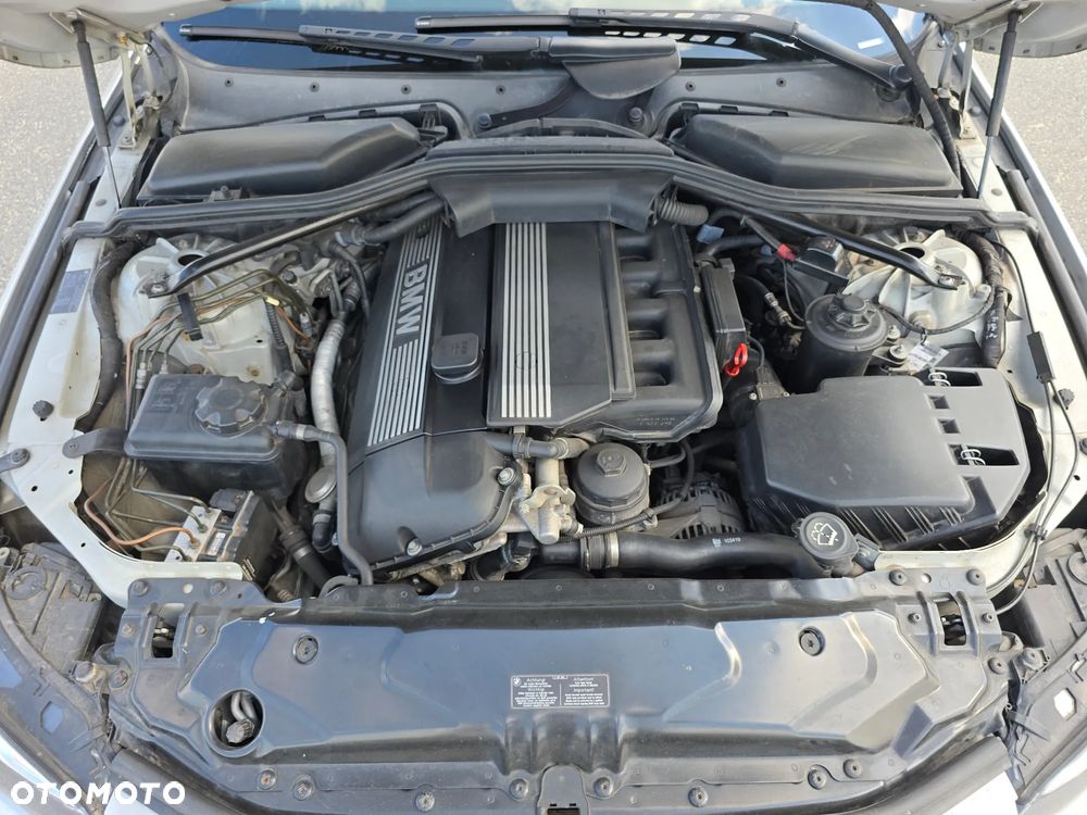 BMW Seria 5 525i - 19