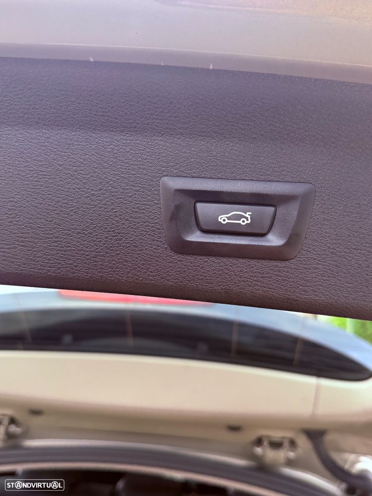 BMW X1 16 d sDrive Auto Advantage - 19