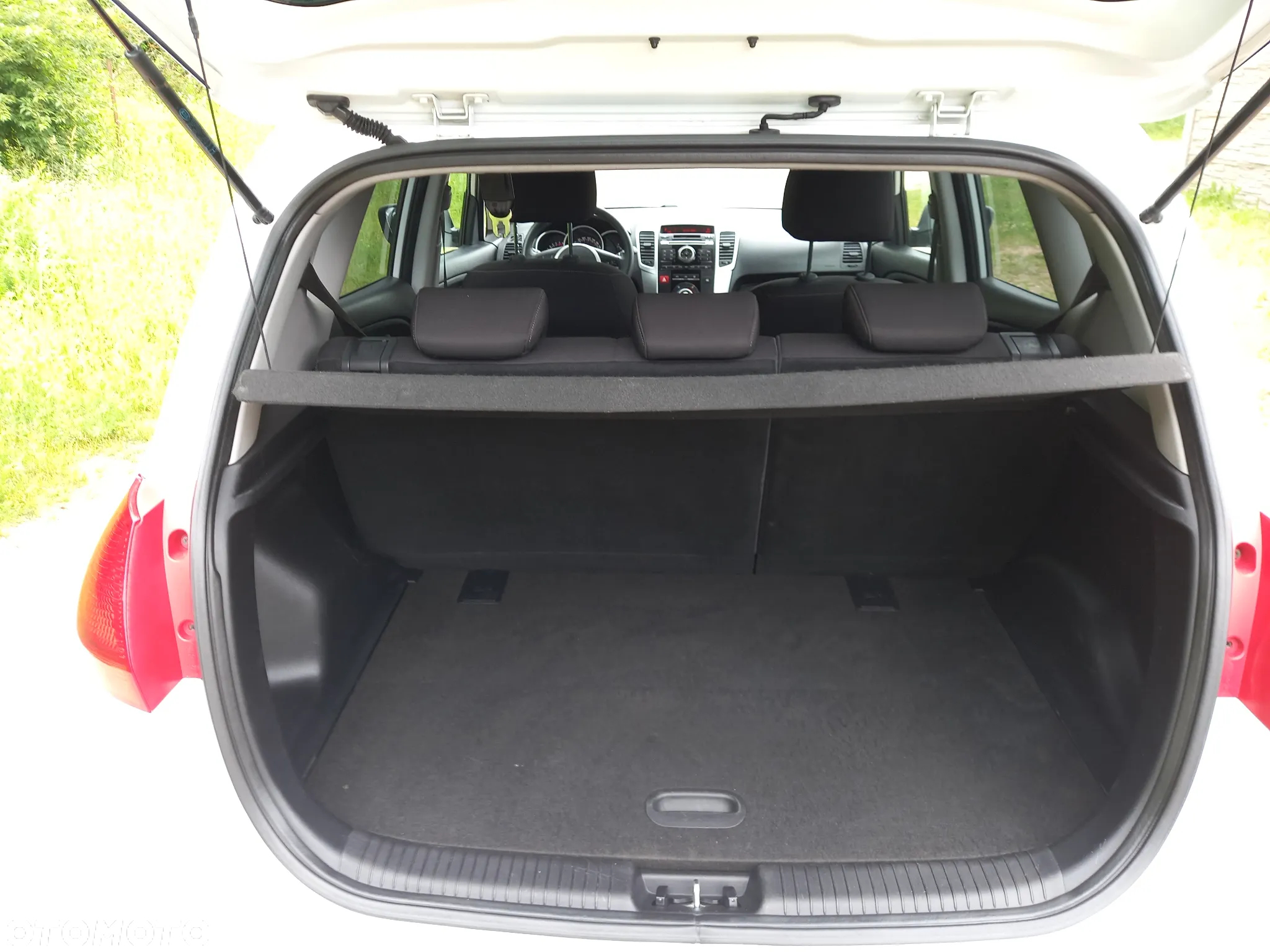 Kia Venga 1.4 Business Line - 8