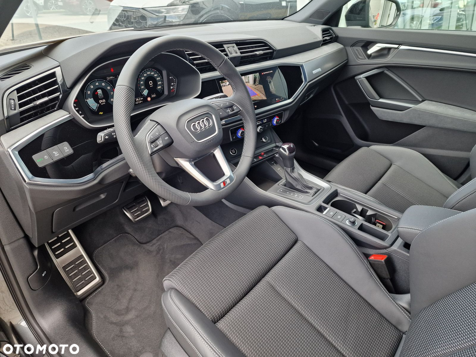 Audi Q3 - 11