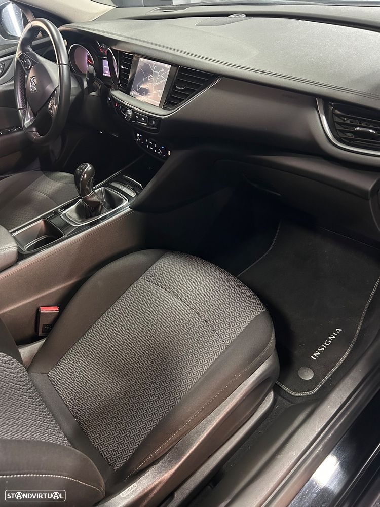 Opel Insignia Sports Tourer 1.6 CDTi Selective - 10