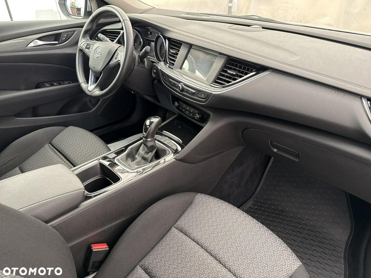 Opel Insignia 1.6 CDTI Enjoy S&S - 26