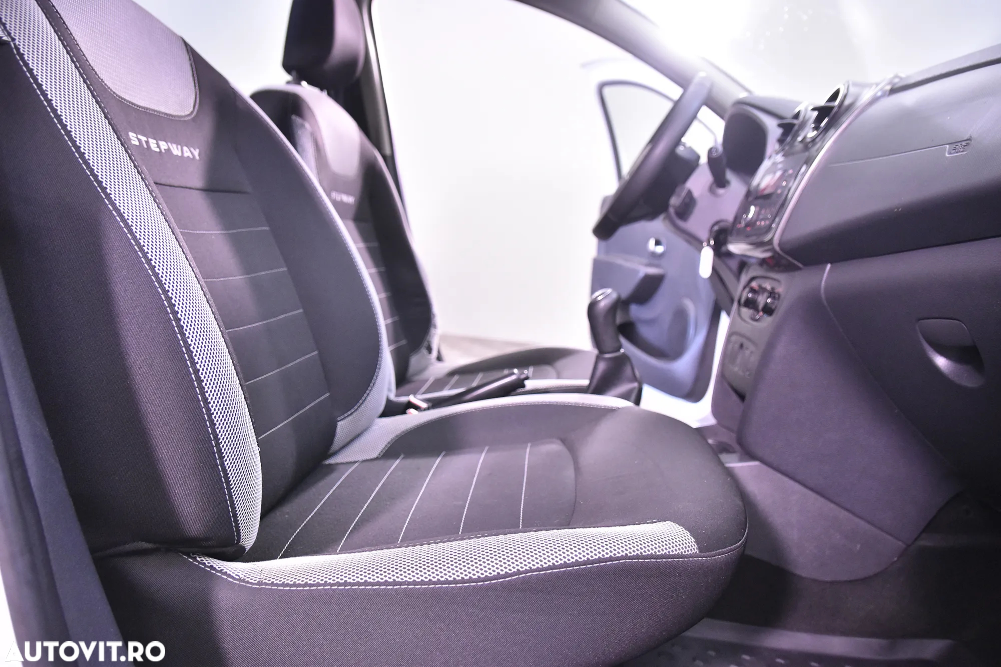 Dacia Sandero Stepway - 11