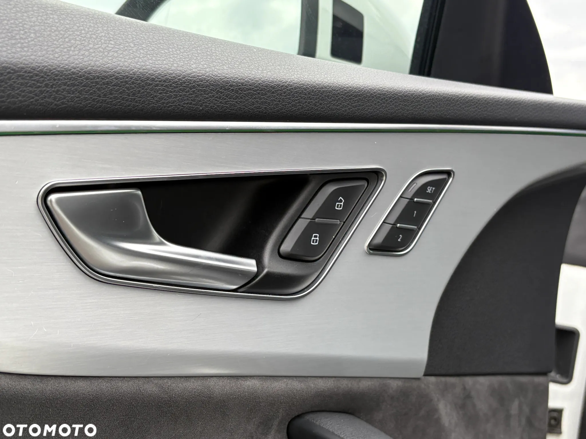 Audi Q8 50 TDI mHEV Quattro Black Edition Tiptronic - 12