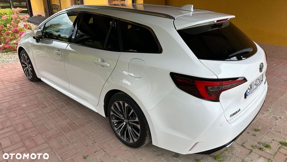 Toyota Corolla - 16