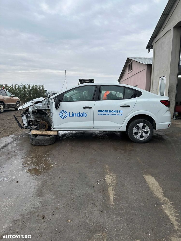 Dezmembrari Dacia Logan 3 2023 BERLINA 999 Motor complet fara anexe - 3