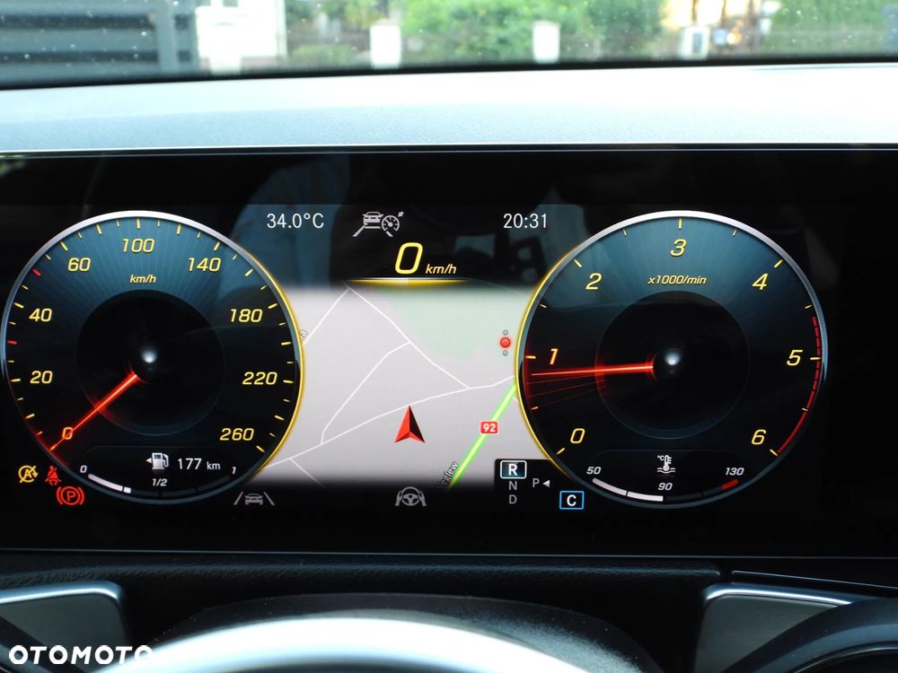 Mercedes-Benz GLB 200 d 8G-DCT EDITION 2022 - 30