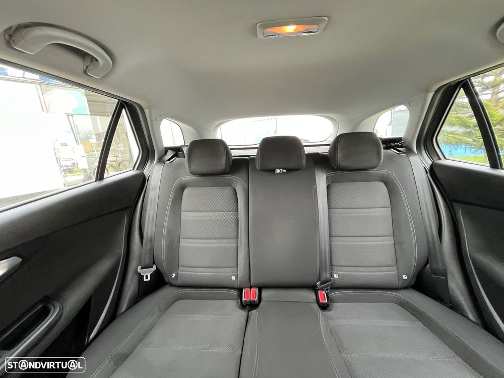 Fiat Tipo Station Wagon 1.6 M-Jet Lounge - 44