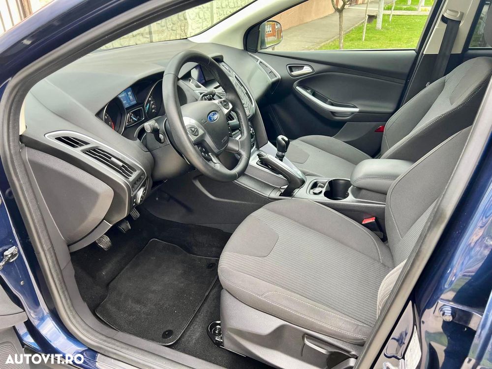 Ford Focus - 6