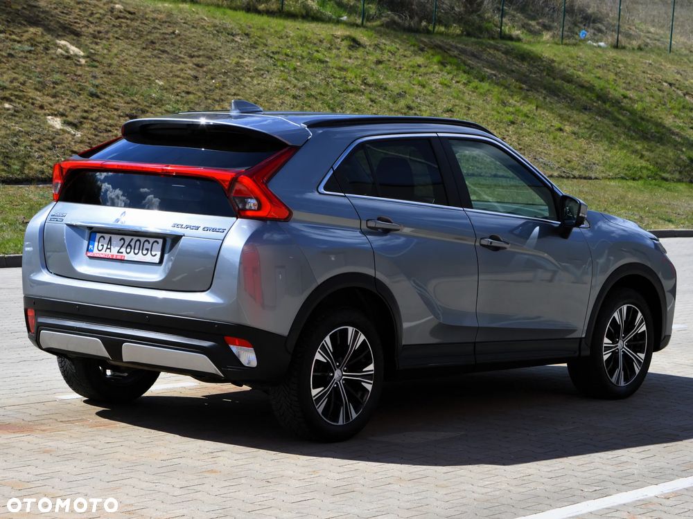 Mitsubishi Eclipse Cross 1.5 T Intense - 2