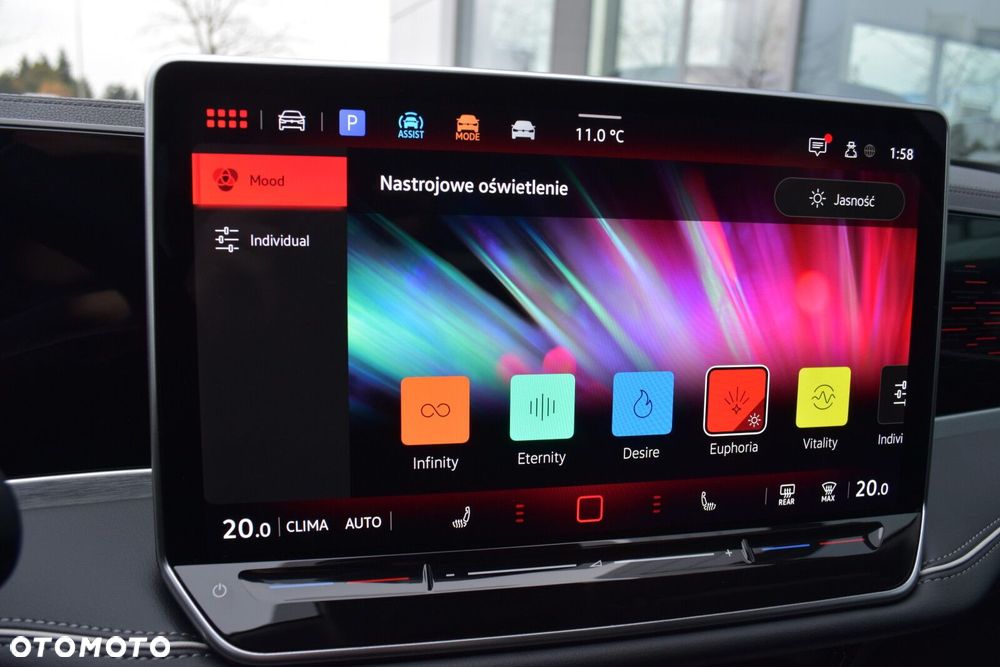 Volkswagen Passat Variant - 23