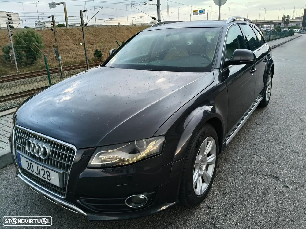 Audi A4 Allroad 2.0 TDI quattro Exclusive - 2