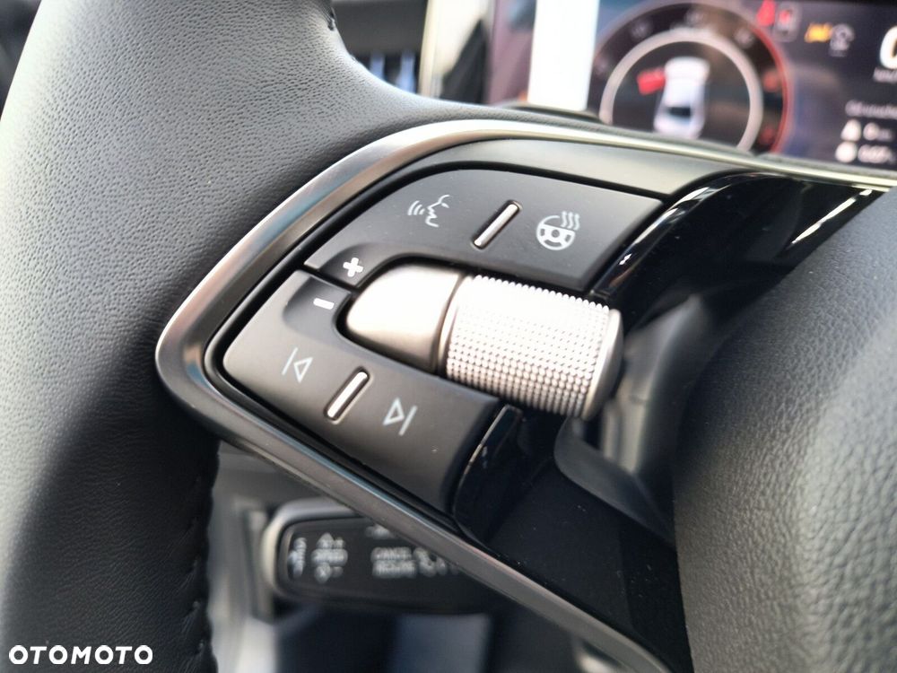 Skoda Superb 2.0 TDI SCR 4x4 L&K DSG - 35