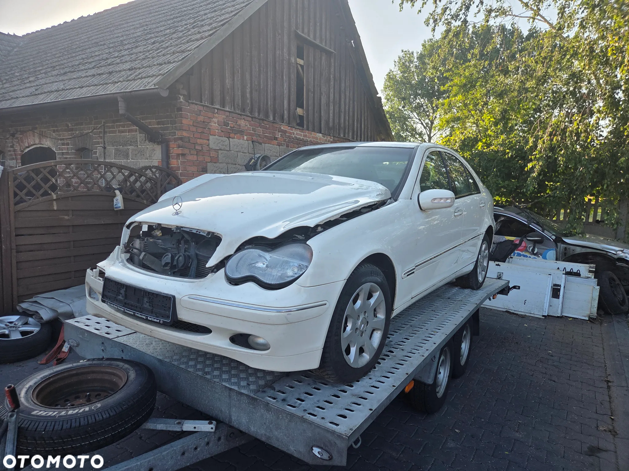 Mercedes-Benz Klasa C 200 T Kompressor Automatik Classic Sport Edition - 2