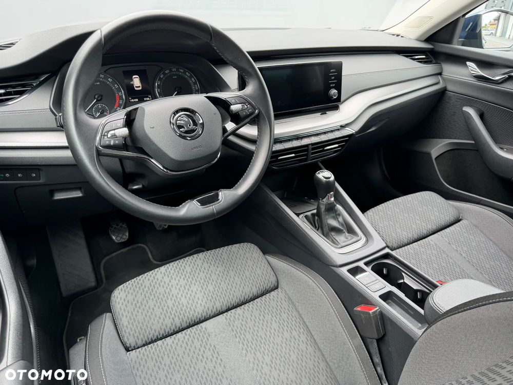 Skoda Octavia 2.0 TDI SCR Ambition - 11