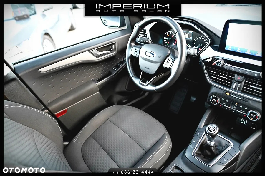 Ford Kuga 2.0 EcoBlue Hybrid TITANIUM - 24