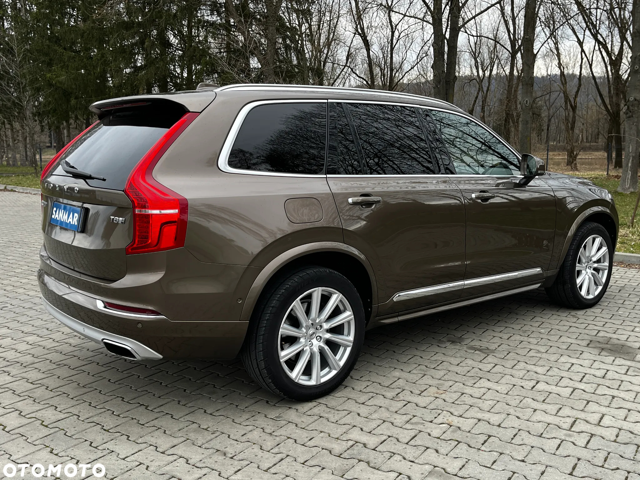 Volvo XC 90 T8 AWD Plug-In Hybrid Inscription 7os - 8