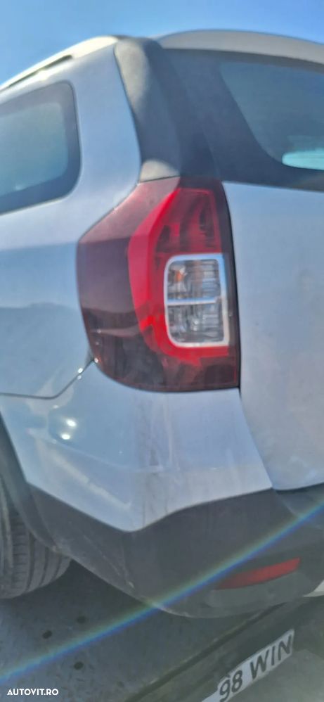 STOP LAMPA DACIA LOGAN MCV STEPWAY AN 2017-2020 - 4