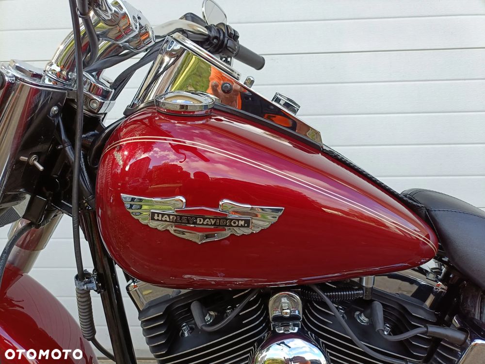 Harley-Davidson Softail Deluxe - 30