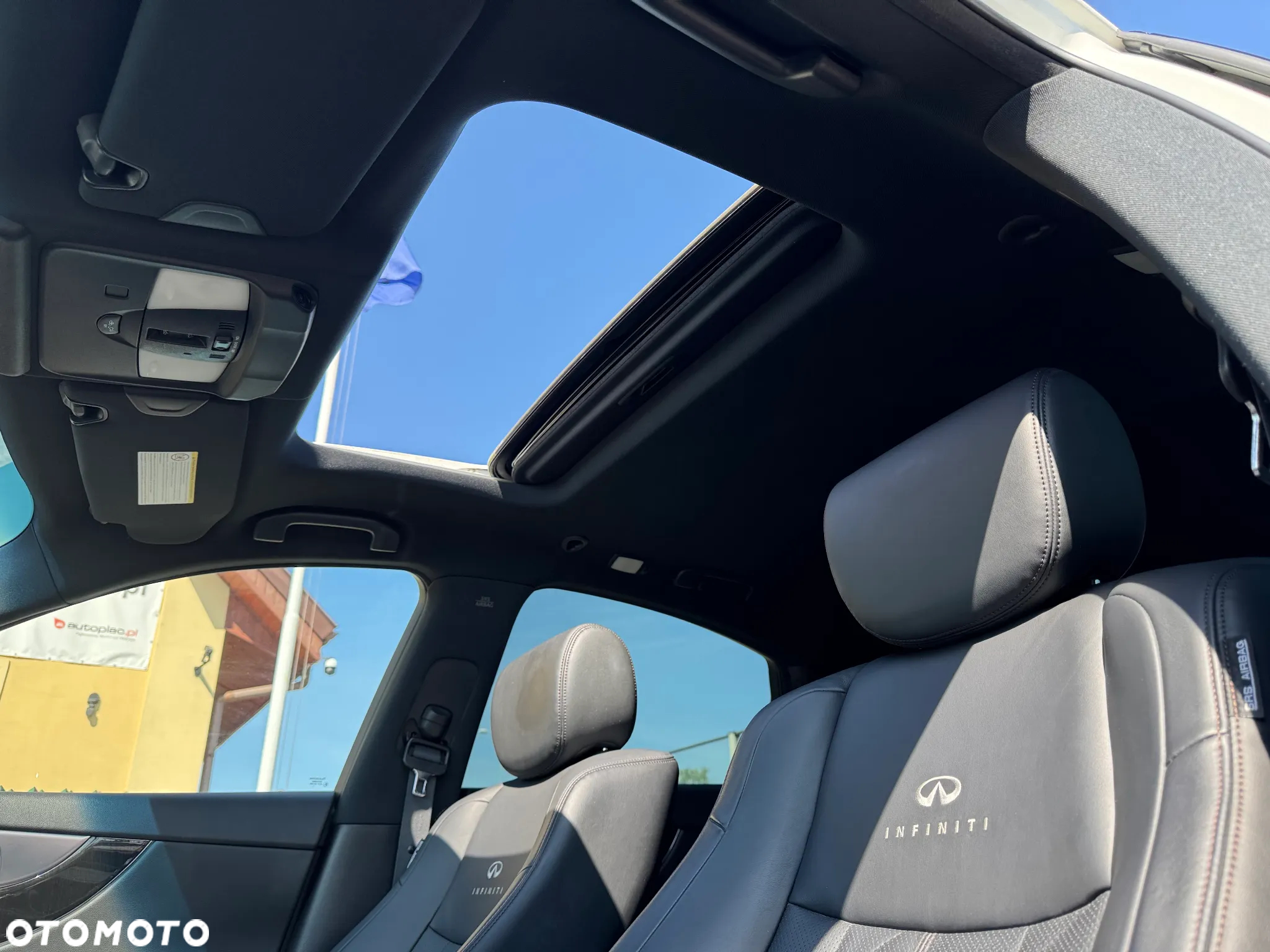 Infiniti FX FX30d AWD S - 32