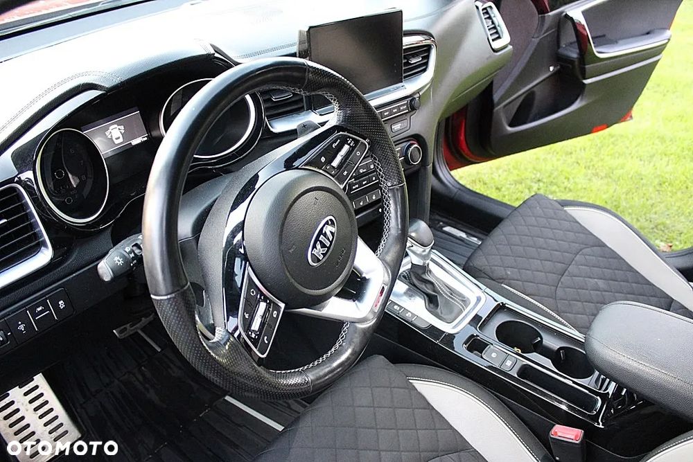 Kia ProCeed 1.4 T-GDI GT Line DCT - 18