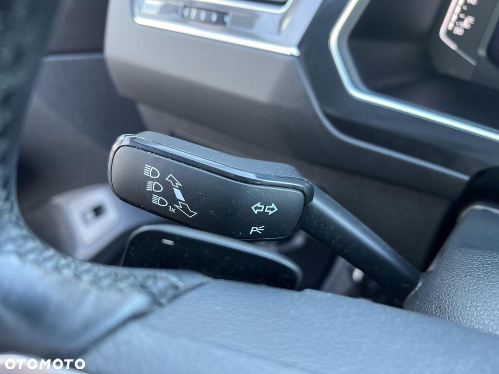 Volkswagen Tiguan - 13