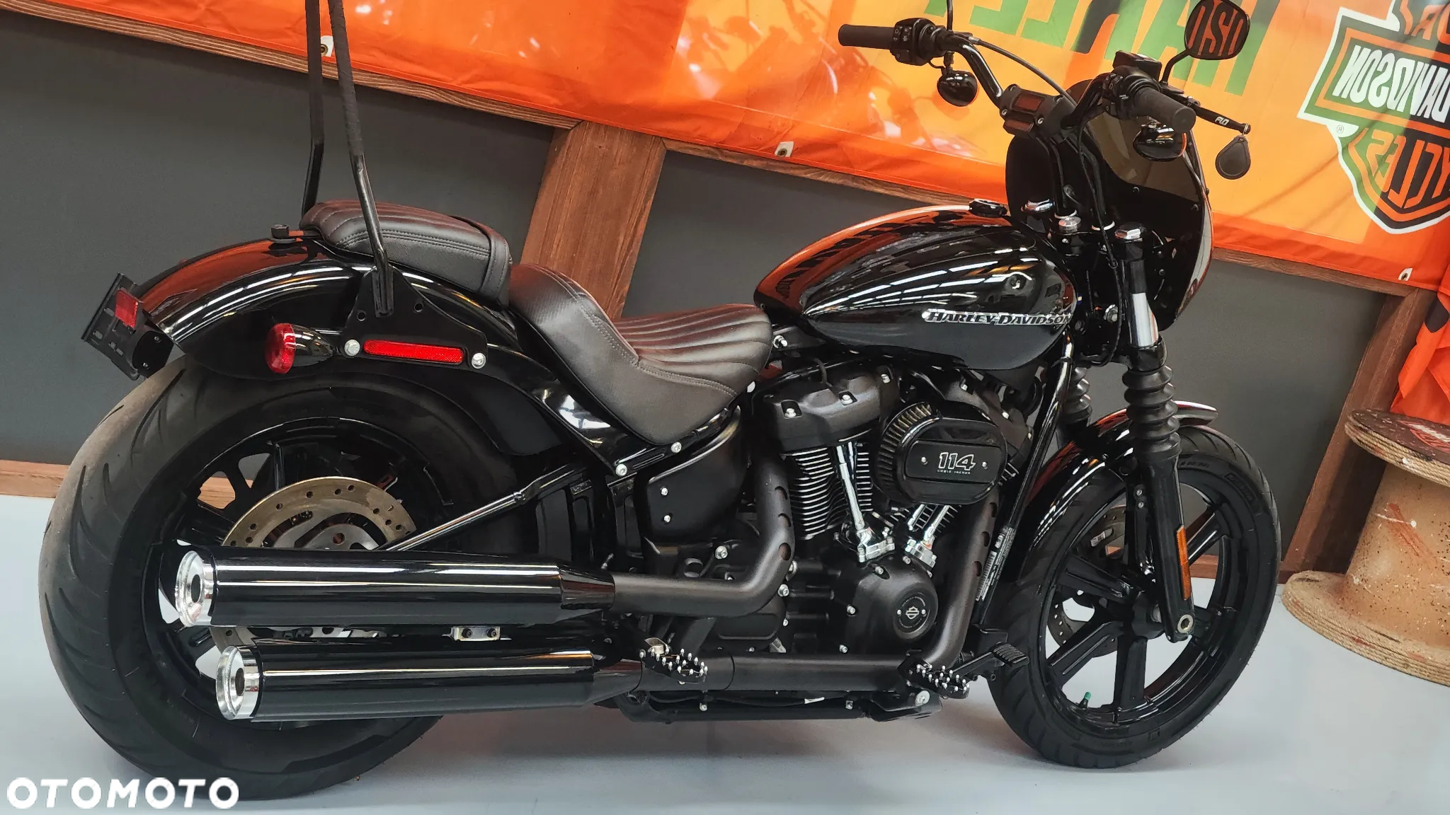 Harley-Davidson Softail Street Bob - 8