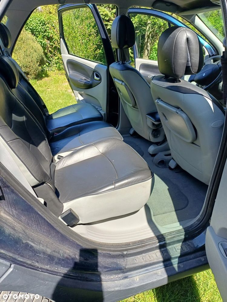 Renault Scenic RX4 - 8