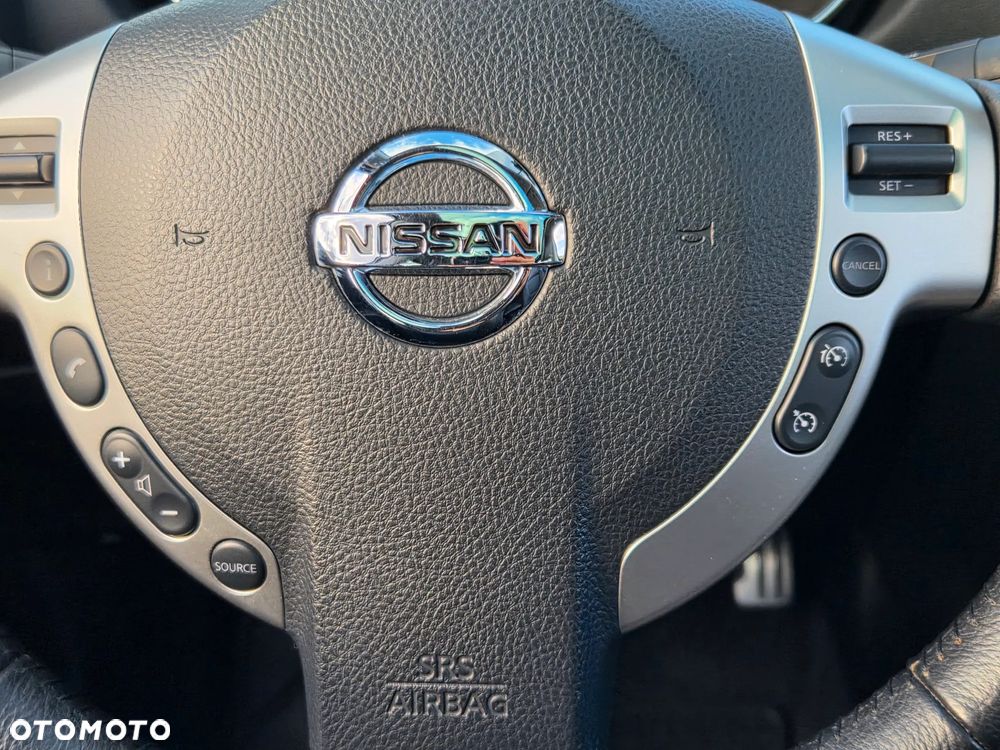 Nissan Qashqai 2.0 4x4 Tekna Premium - 23