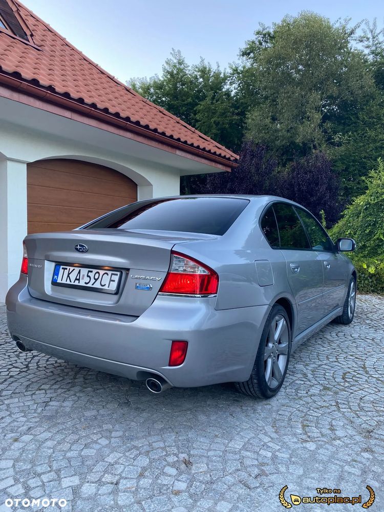 Subaru Legacy - 6