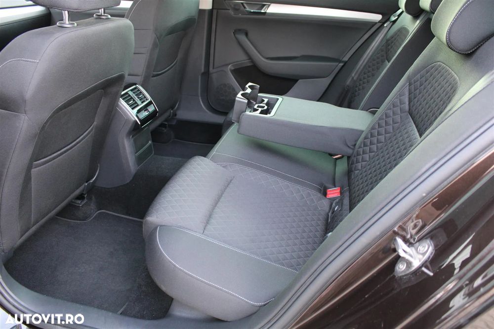 Skoda Superb Combi 1.5 TSI ACT DSG Ambition - 12