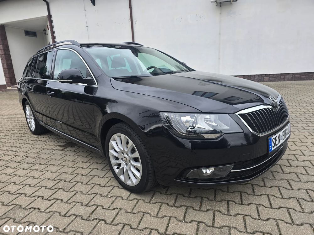 Skoda Superb 2.0 TDI DSG Elegance - 5