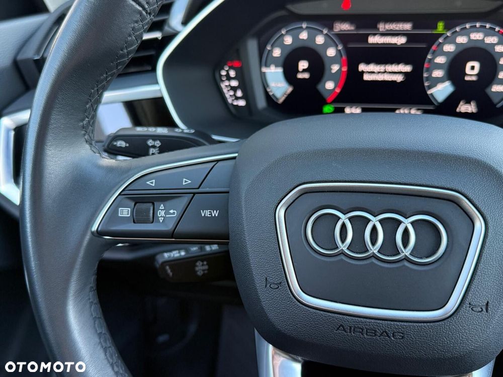 Audi Q3 Sportback - 15