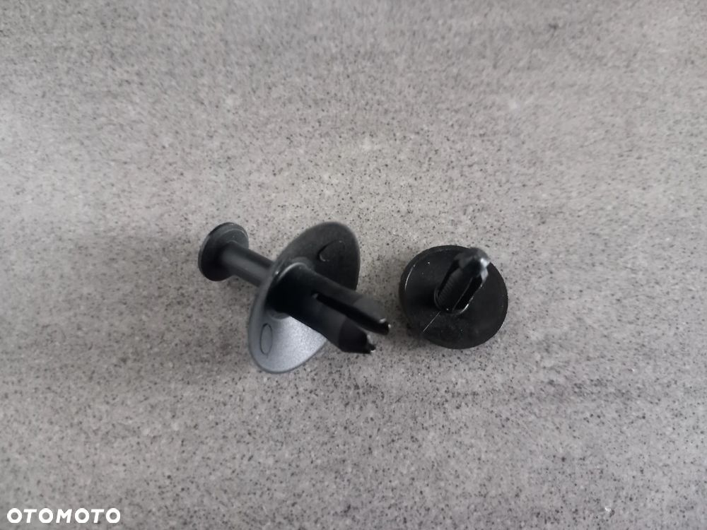 Narożnik lewy listwy progu Ford Mondeo 2007-2014 1720349 - 2