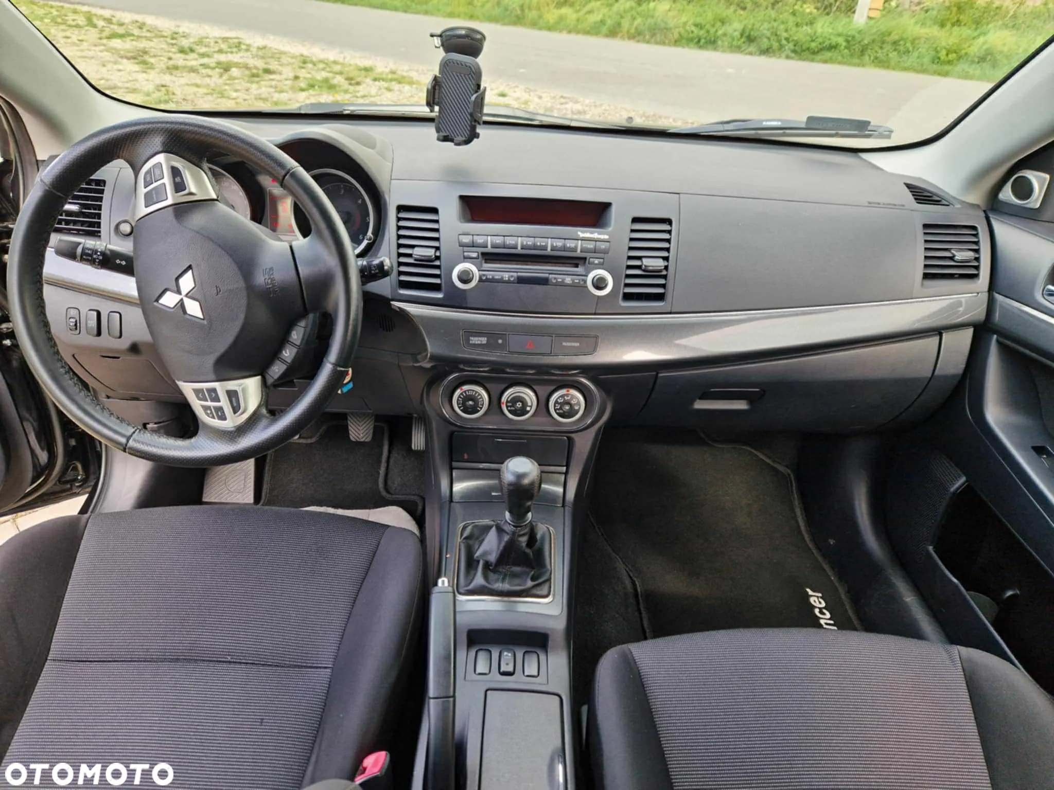 Mitsubishi Lancer - 9