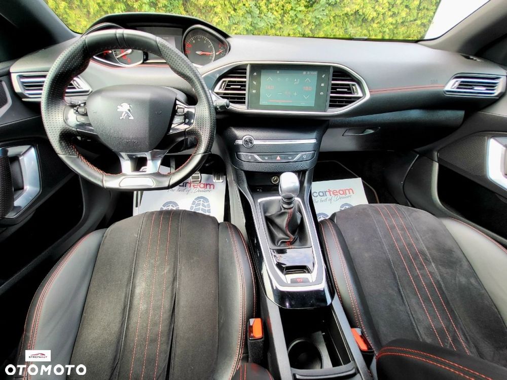 Peugeot 308 - 22