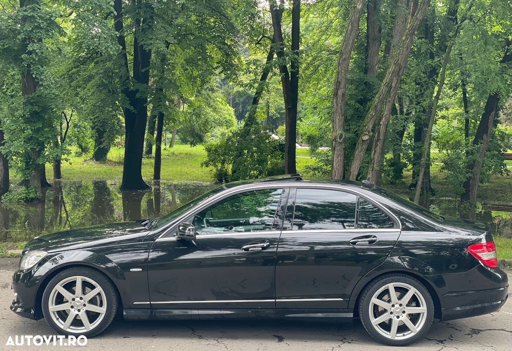 Mercedes-Benz C 180 Kompressor Automatik Avantgarde - 2