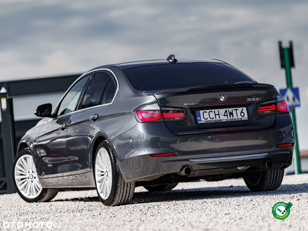 BMW Seria 3 335i xDrive Sport-Aut Luxury Line - 4