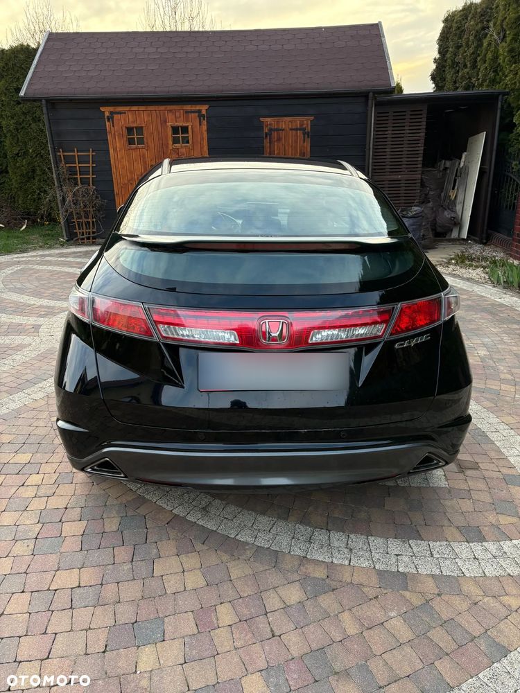 Honda Civic 1.8 Sport - 2