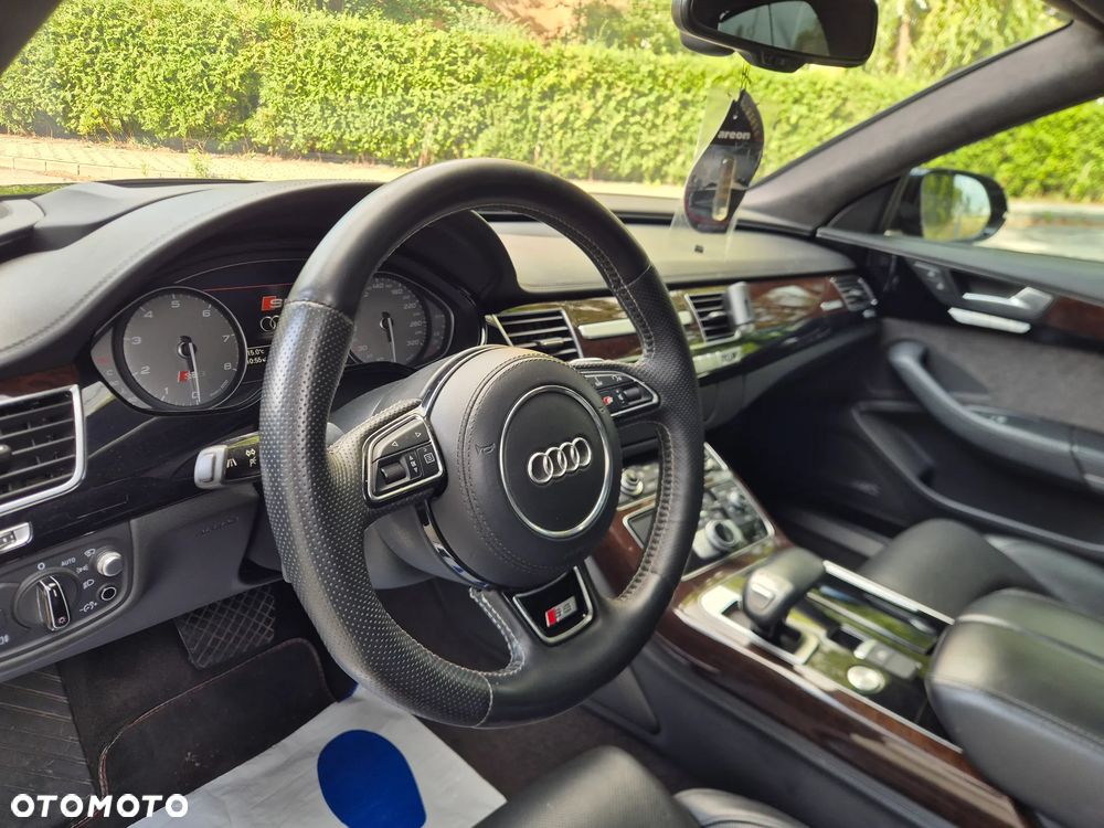 Audi A8 - 19