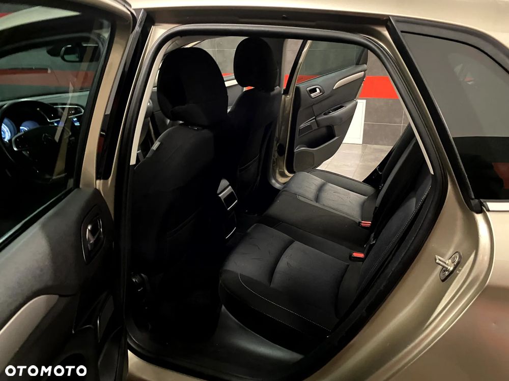 Citroën C4 1.6 VTi Exclusive - 19