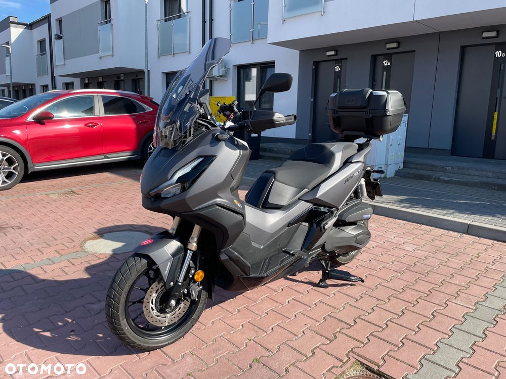 Honda ADV350 - 1