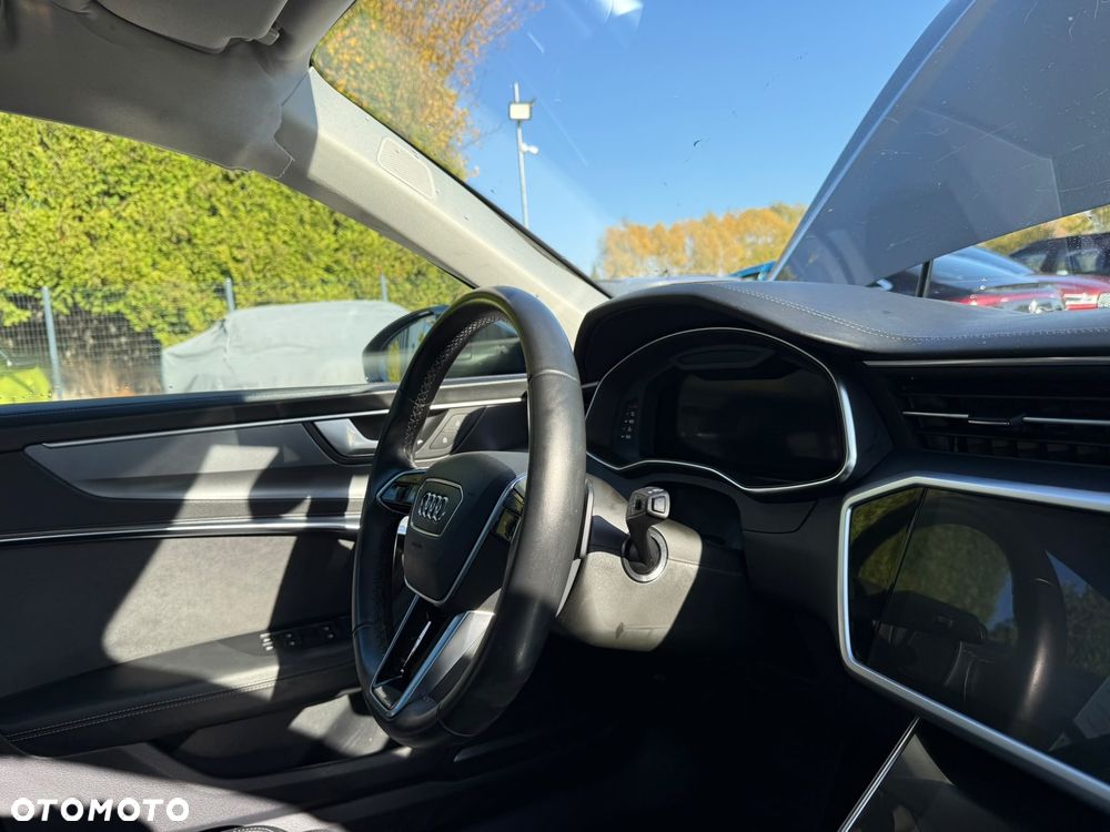 Audi A6 Avant 55 TFSI mHEV Quattro S tronic - 17